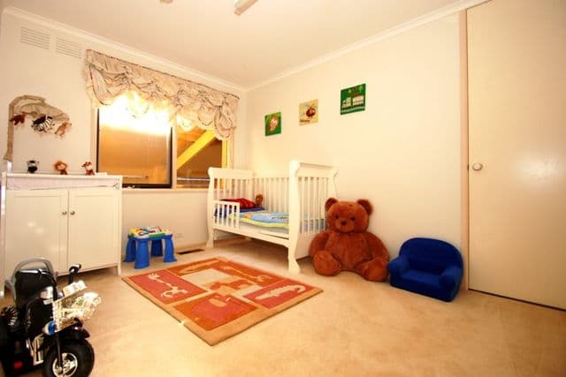 9 Tangari Court, GREENSBOROUGH VIC 3088, Greensborough - Thumbnail 7