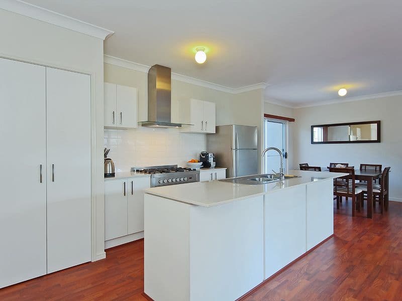 17 Garawarra Crescent, UPPER COOMERA QLD 4209, Upper Coomera - Thumbnail 3