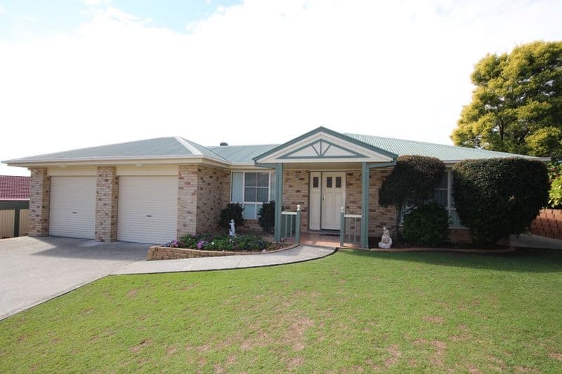 8 Rosslea Court, Banora Point NSW 2486, Banora Point - Image 1