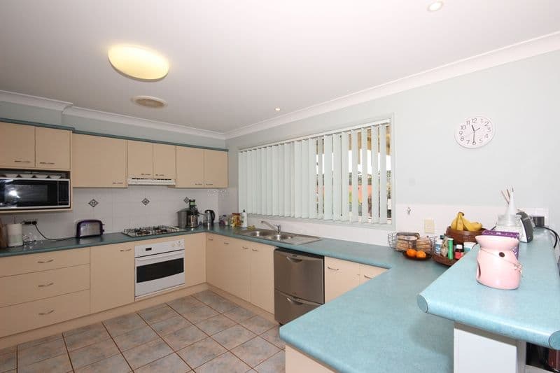 8 Rosslea Court, Banora Point NSW 2486, Banora Point - Thumbnail 7