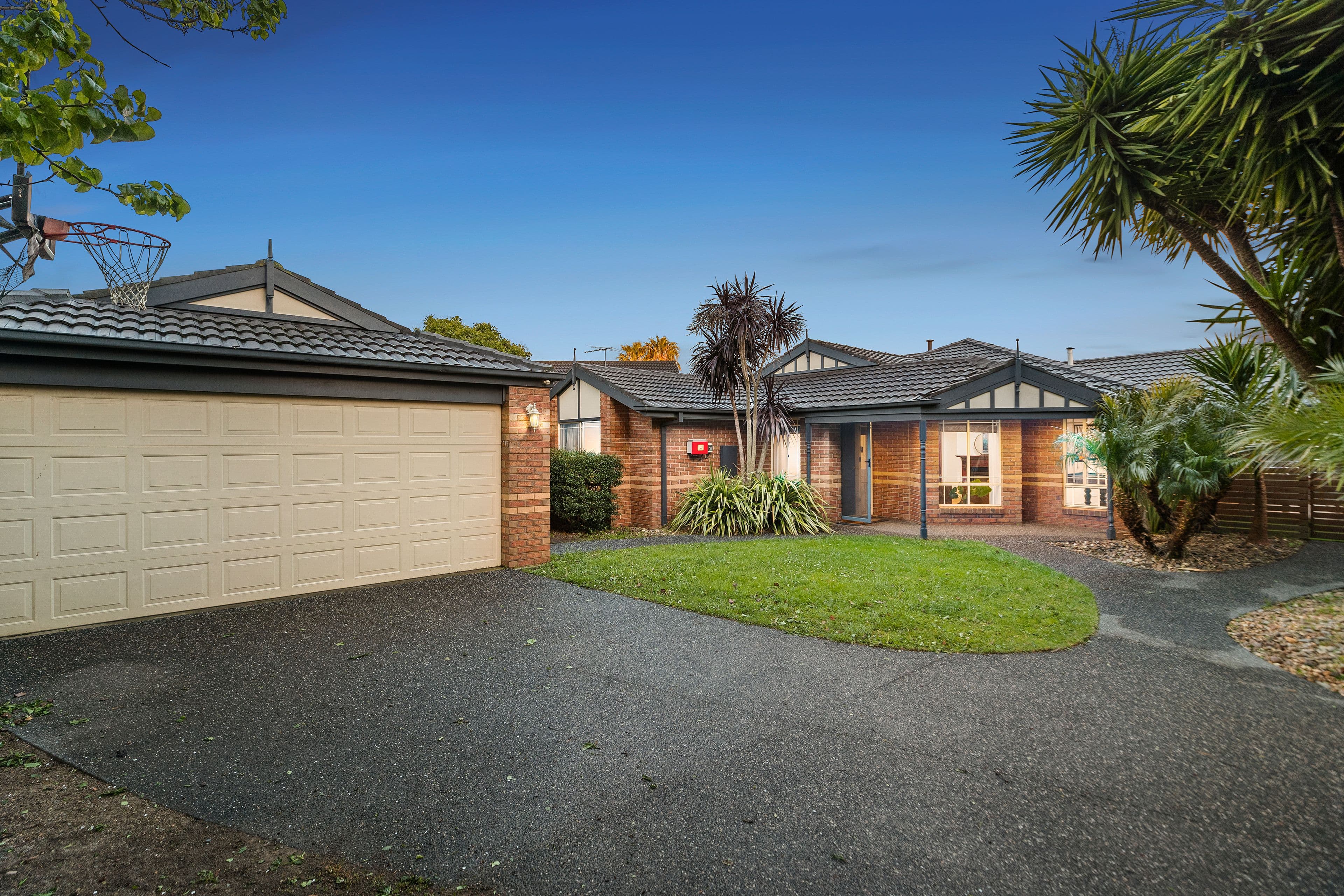 11 Ferrier Court, Rowville VIC 3178, Rowville - Image 1