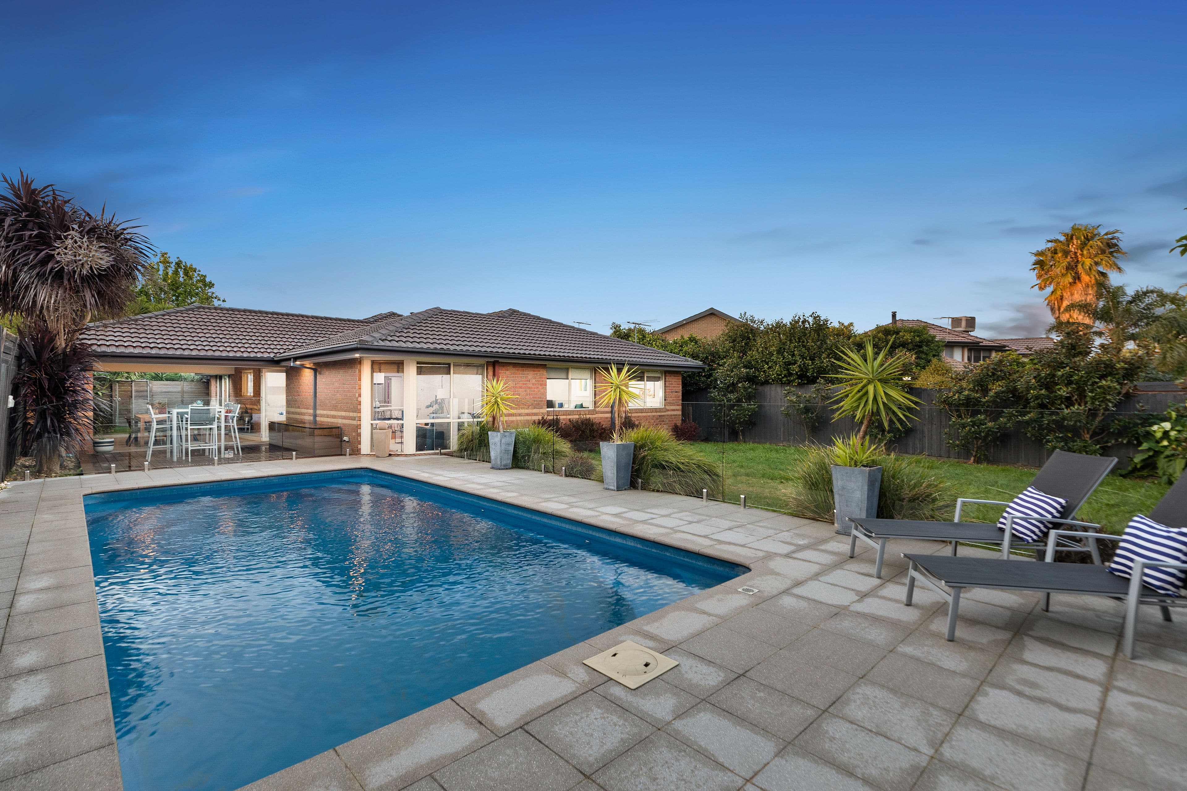 11 Ferrier Court, Rowville VIC 3178, Rowville - Thumbnail 2