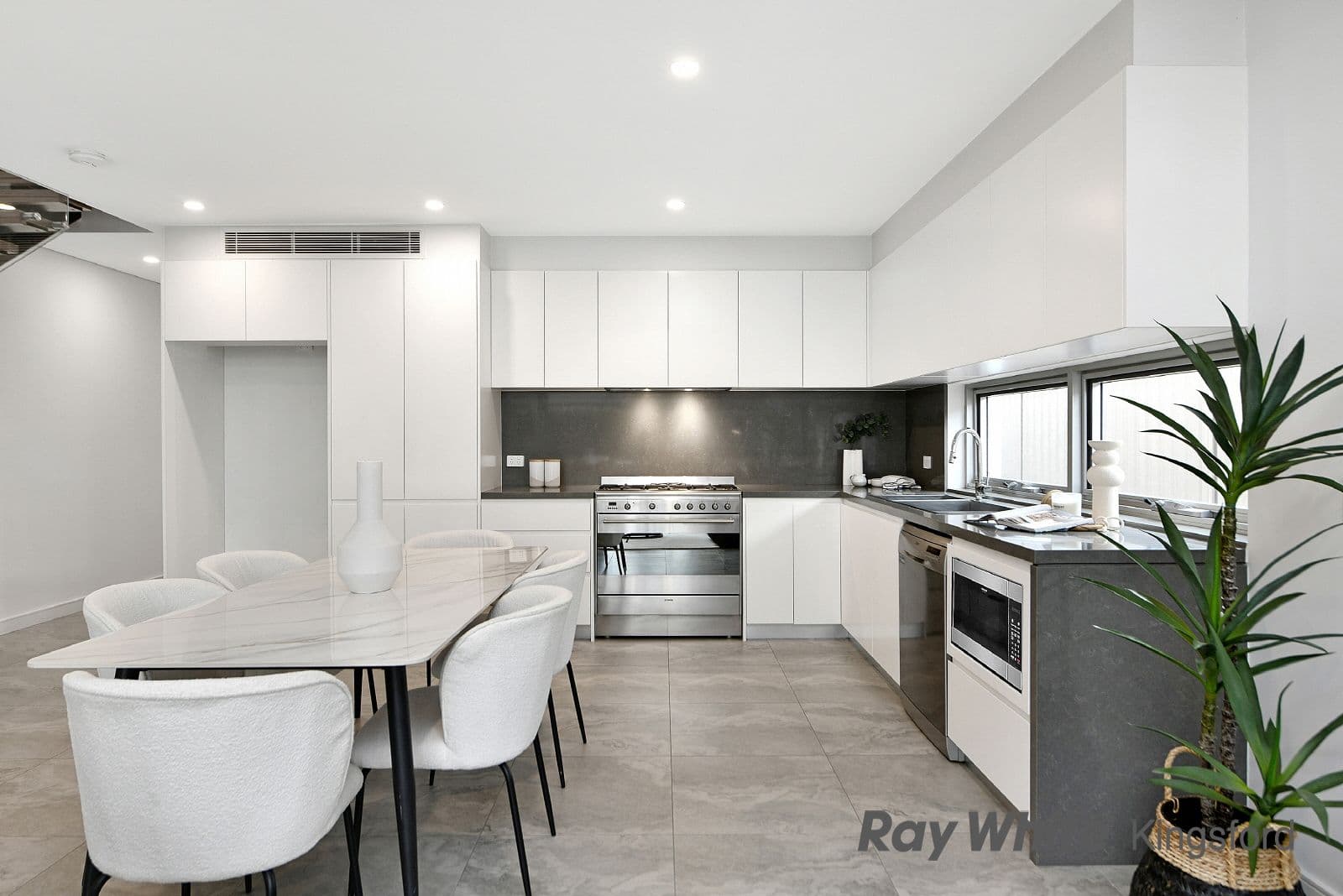 4 Galvin Street, Maroubra NSW 2035, Maroubra - Thumbnail 4
