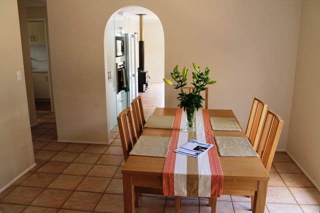 8 Arenga Drive, NORTH TAMBORINE QLD 4272, North Tamborine - Thumbnail 7