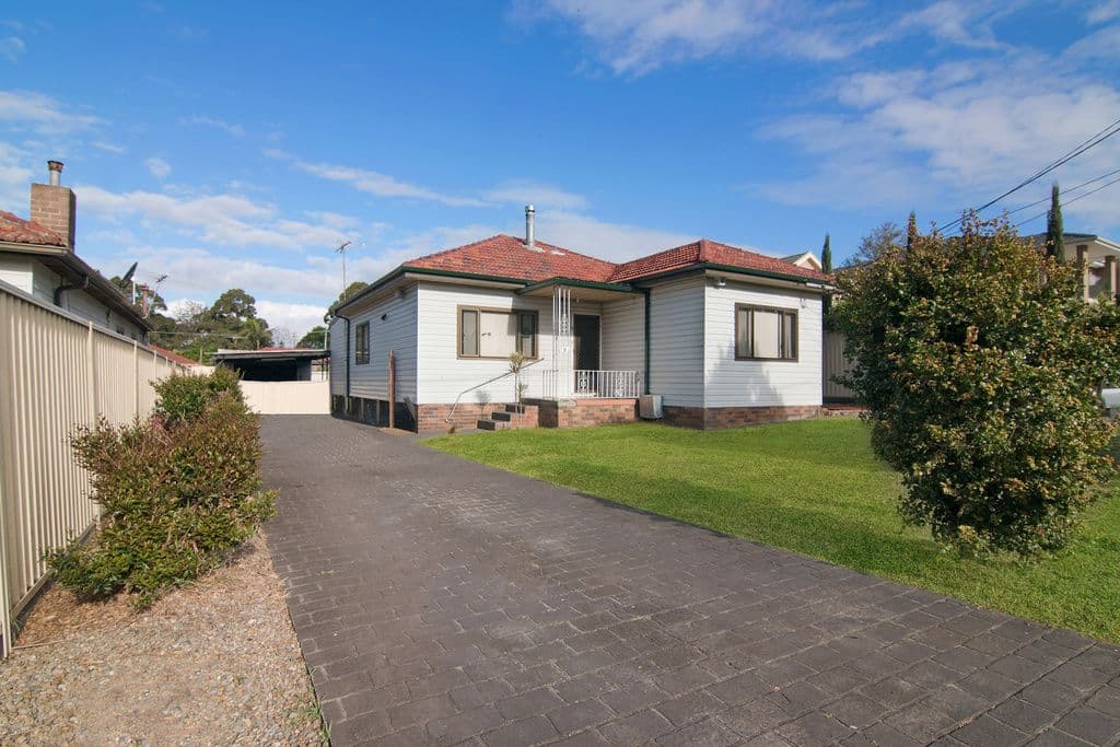 9 Alto Street, South Wentworthville - Image 1
