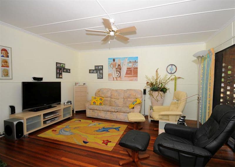 16 Corser Street, POINT VERNON QLD 4655, Point Vernon - Thumbnail 3