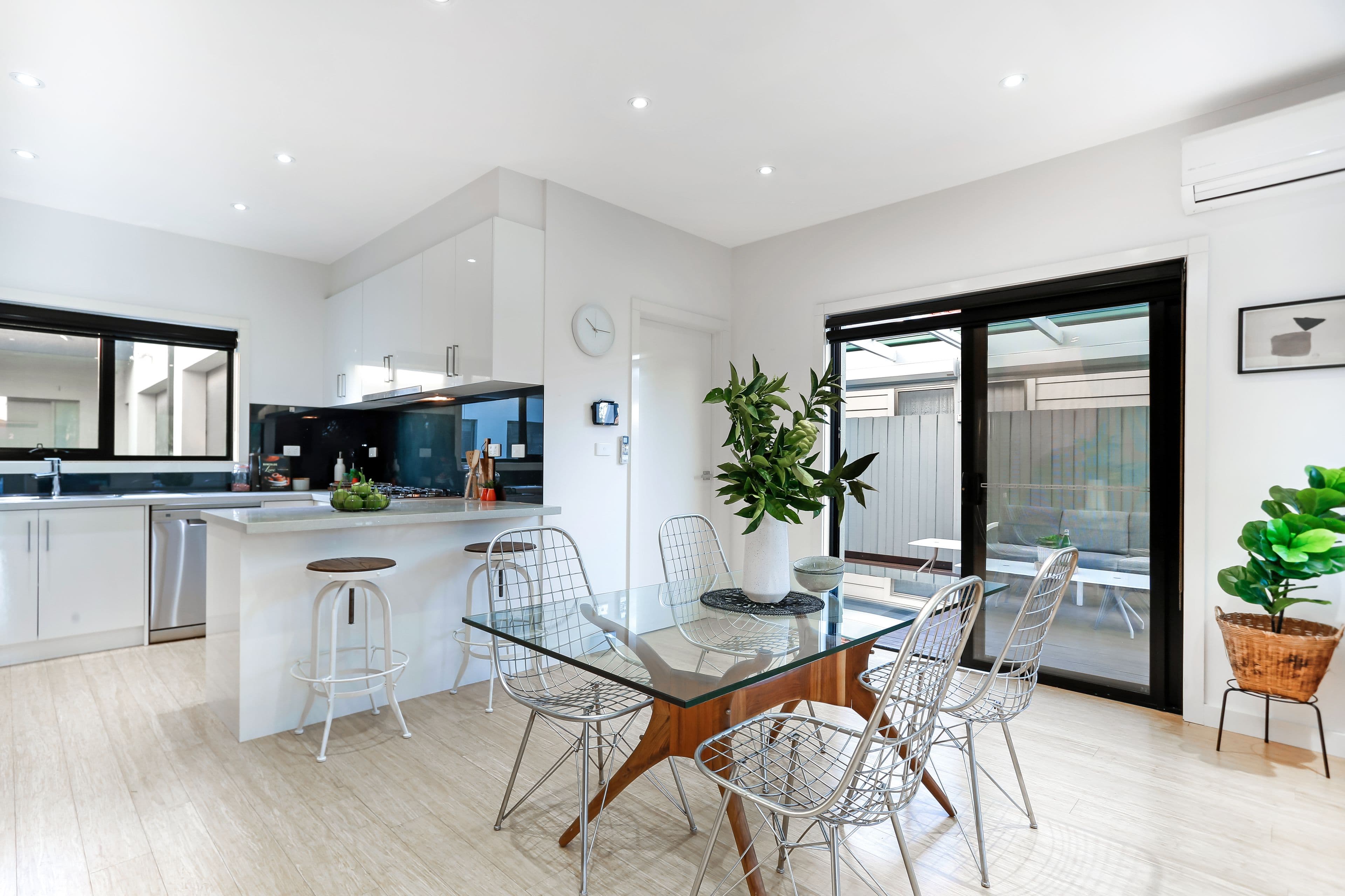 2 Gull Lane, Williamstown, Williamstown - Thumbnail 5