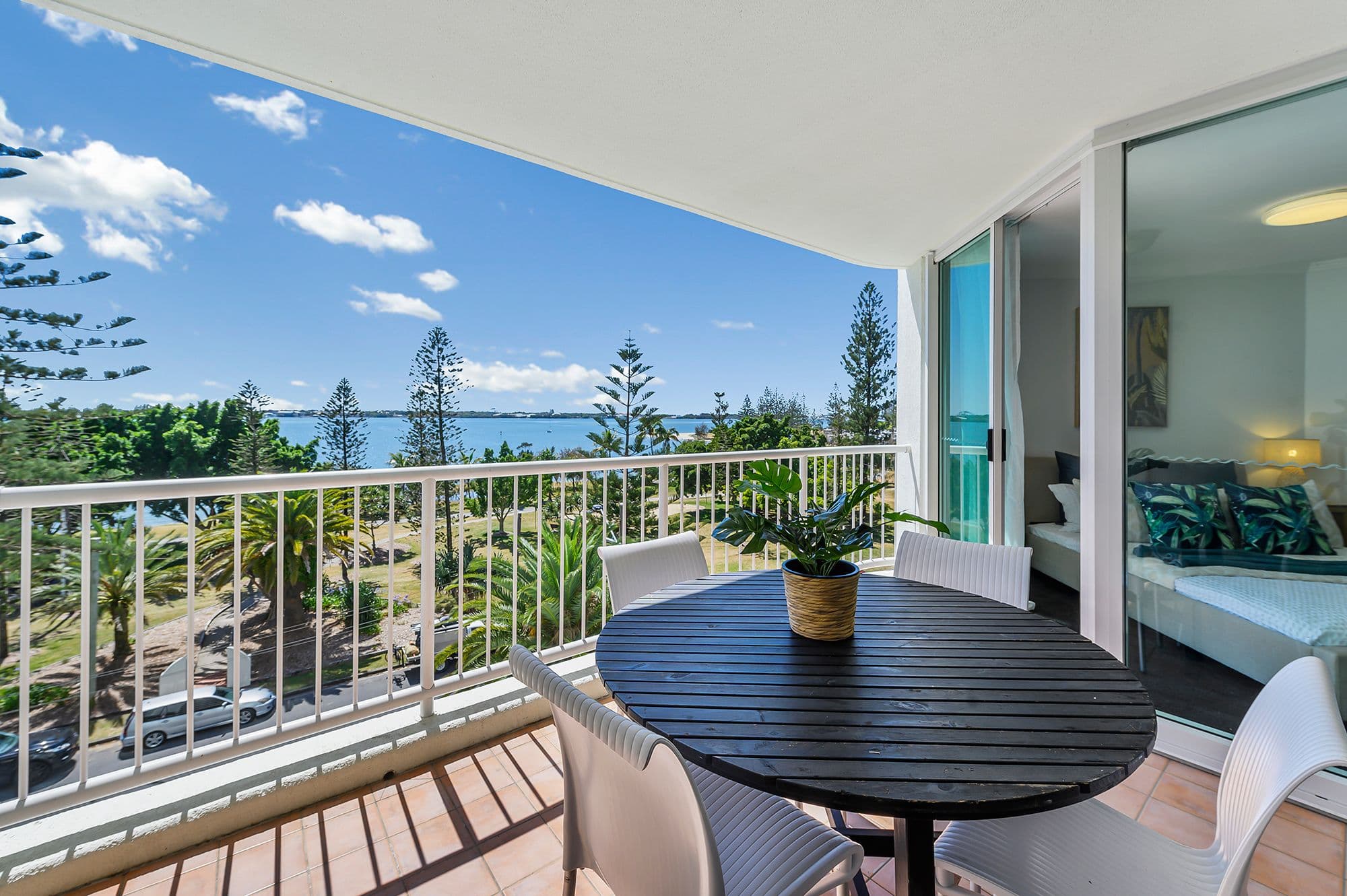 182 Marine Parade, Labrador QLD 4215, Labrador - Thumbnail 3