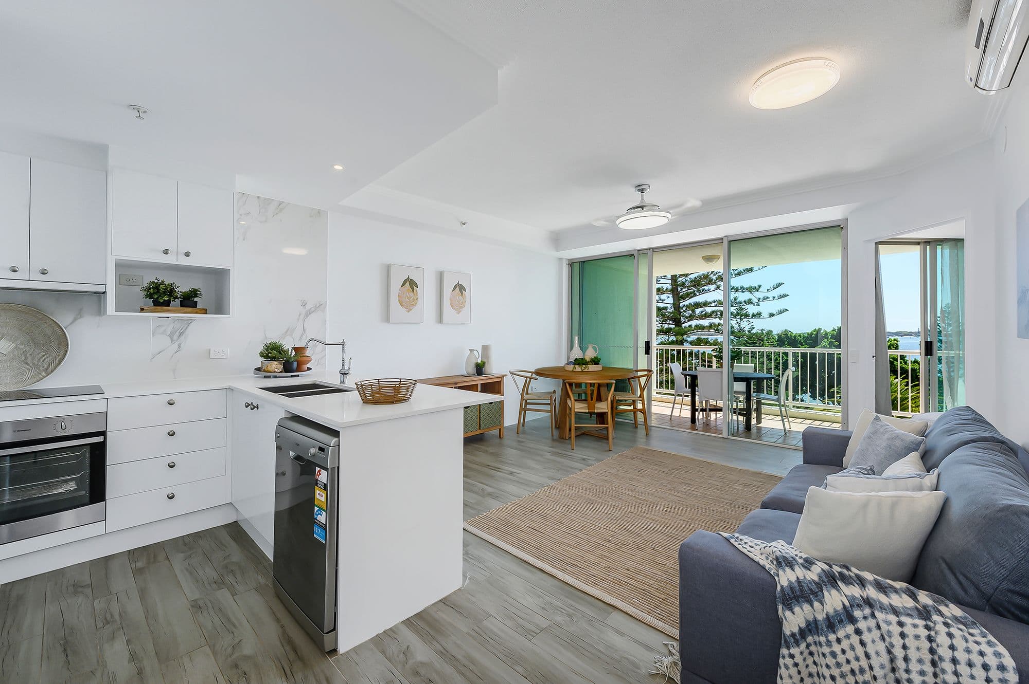 182 Marine Parade, Labrador QLD 4215, Labrador - Thumbnail 8