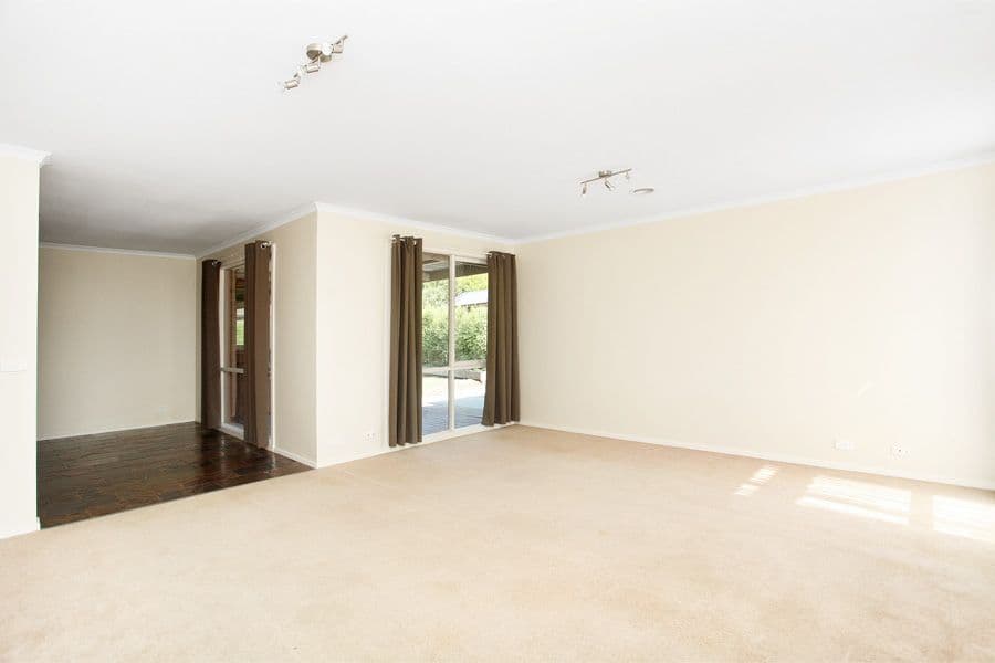 14 Michelle Court, HOPPERS CROSSING VIC 3029, Hoppers Crossing - Thumbnail 2