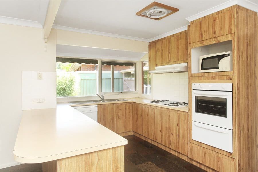 14 Michelle Court, HOPPERS CROSSING VIC 3029, Hoppers Crossing - Thumbnail 3