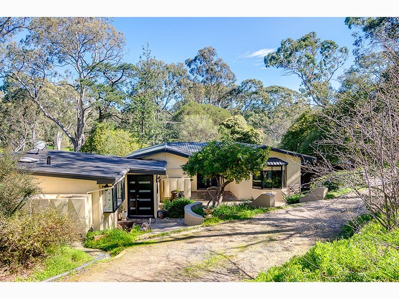 4 Sycamore Crescent, Hawthorndene SA 5051, Hawthorndene - Thumbnail 2