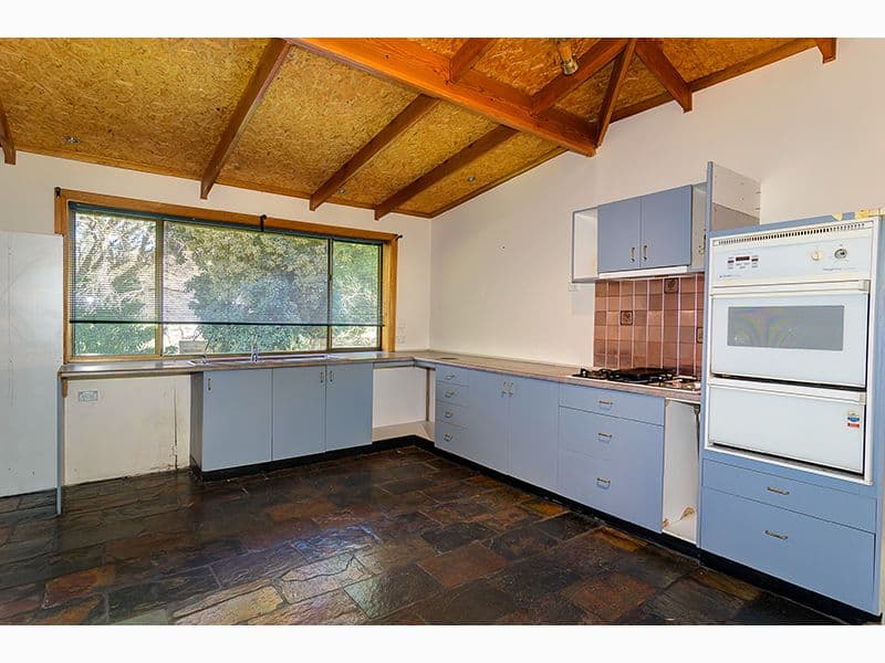 4 Sycamore Crescent, Hawthorndene SA 5051, Hawthorndene - Thumbnail 3