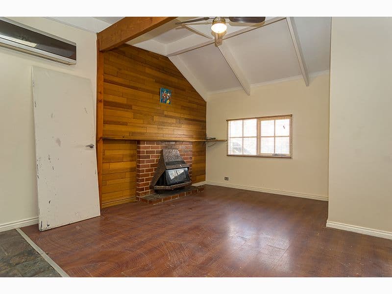 4 Sycamore Crescent, Hawthorndene SA 5051, Hawthorndene - Thumbnail 8