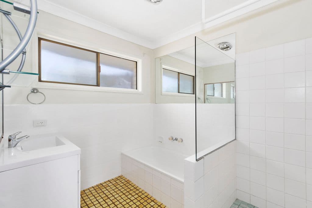 68 Oyster Point Road, Banora Point - Thumbnail 8