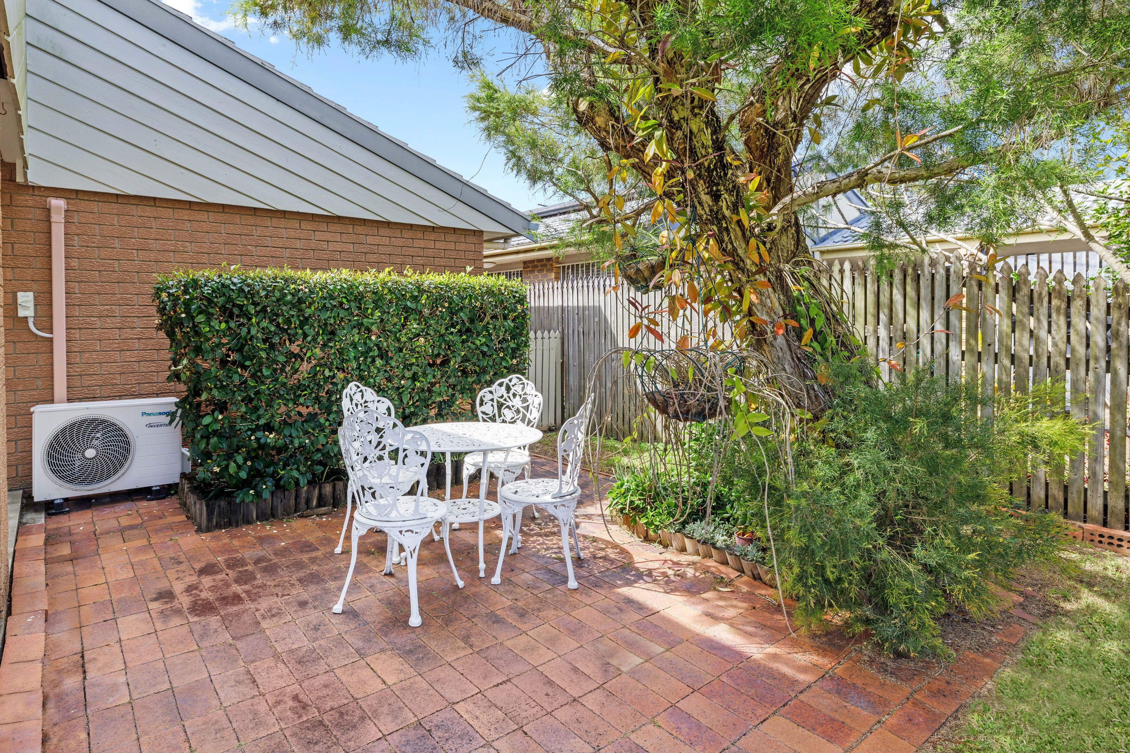 384 Oxley Road, Sherwood QLD 4075, Sherwood - Thumbnail 2