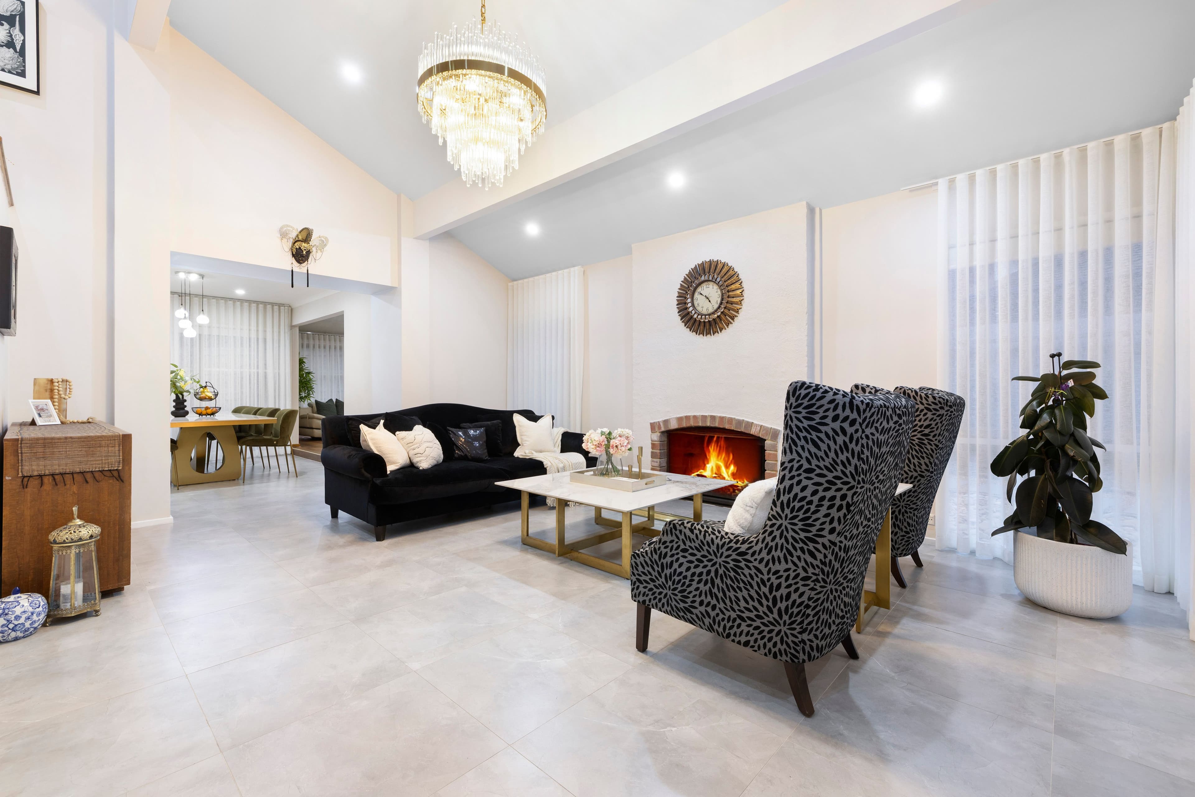 5 Gera Court, Wantirna South VIC 3152, Wantirna South - Thumbnail 2