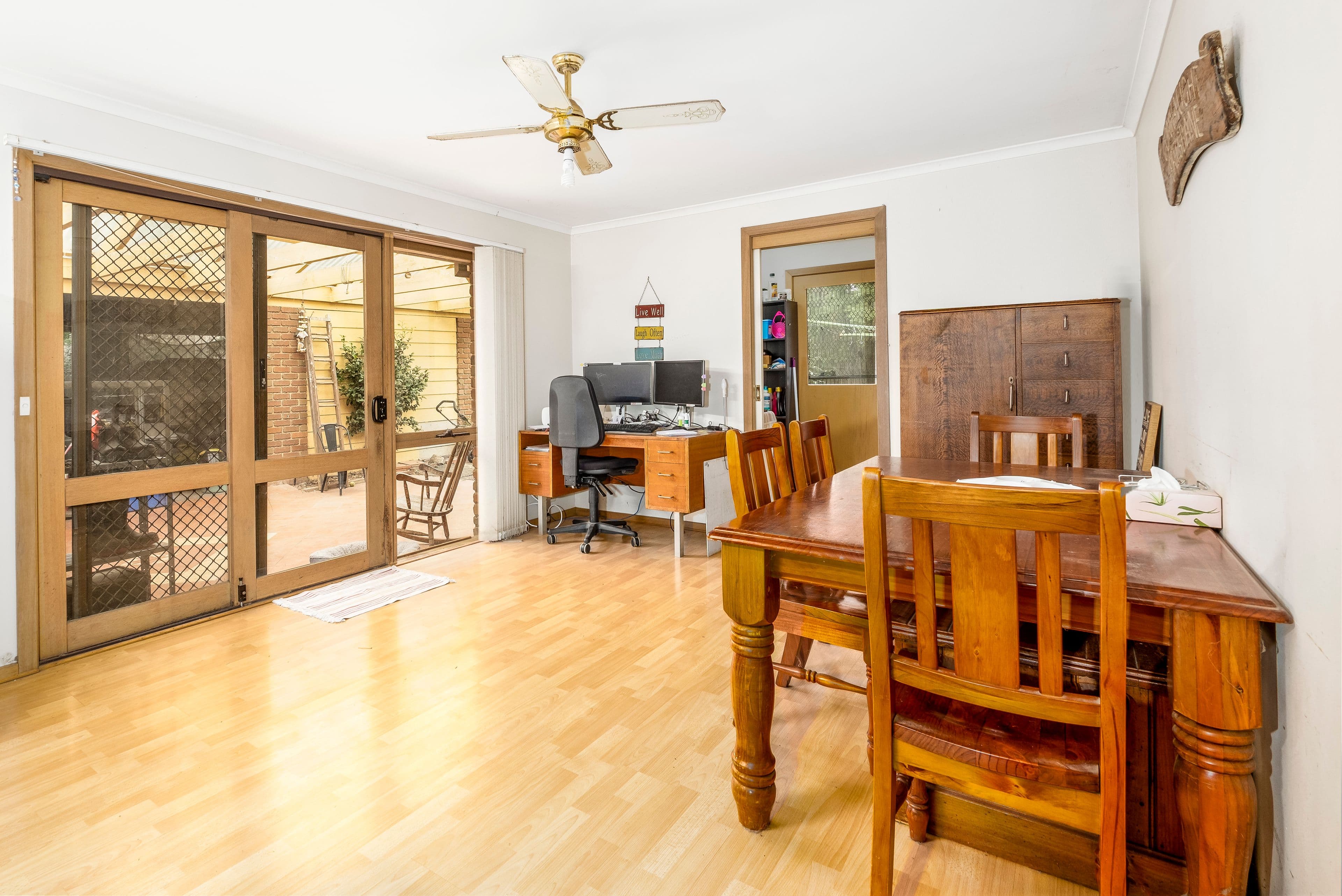 10 Robbie Close, Rowville VIC 3178, Rowville - Thumbnail 4