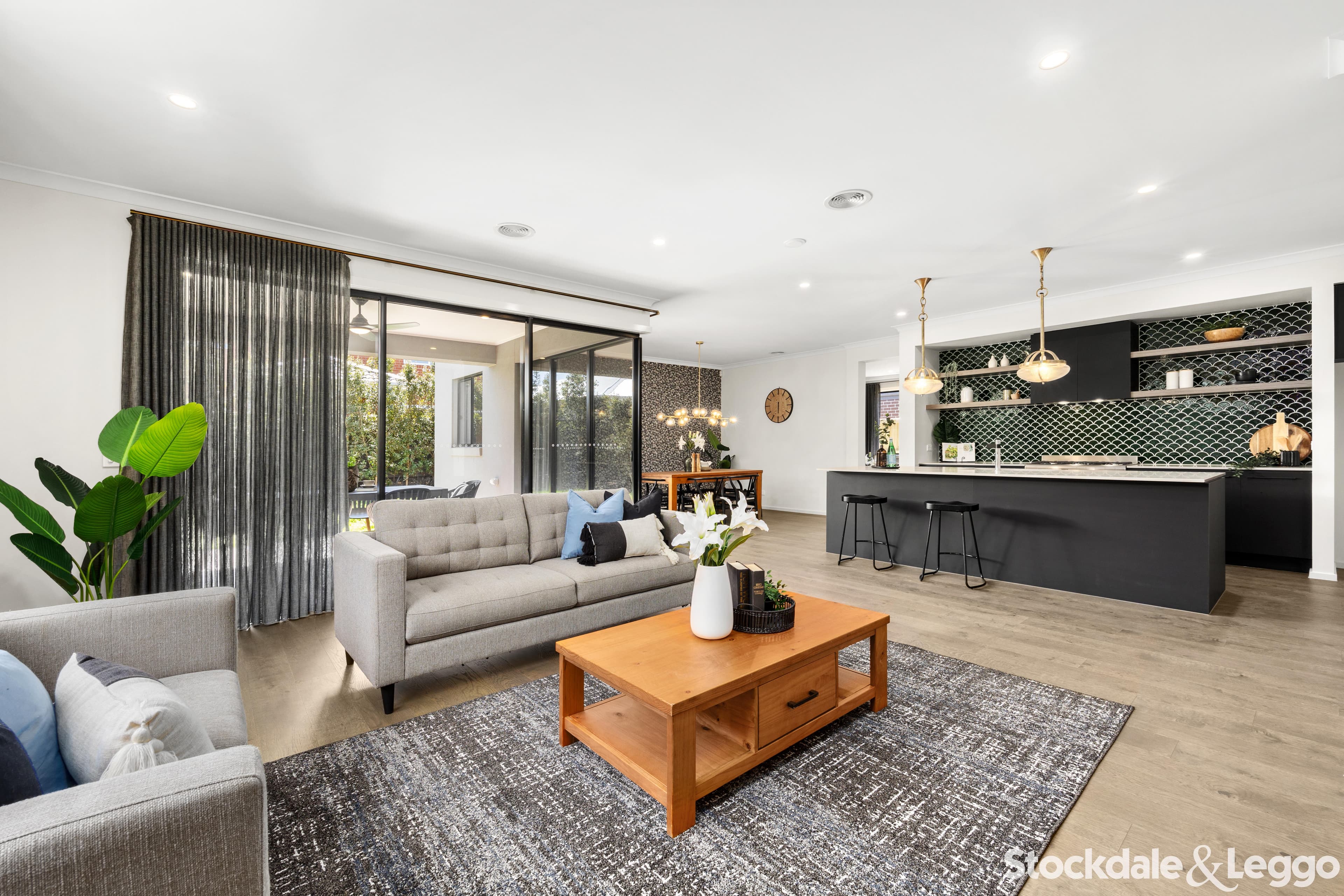 14 Poppy Street, Mickleham VIC, Mickleham - Image 1