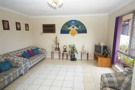 294 Marangaroo Drive, KOONDOOLA WA 6064, Koondoola - Thumbnail 8