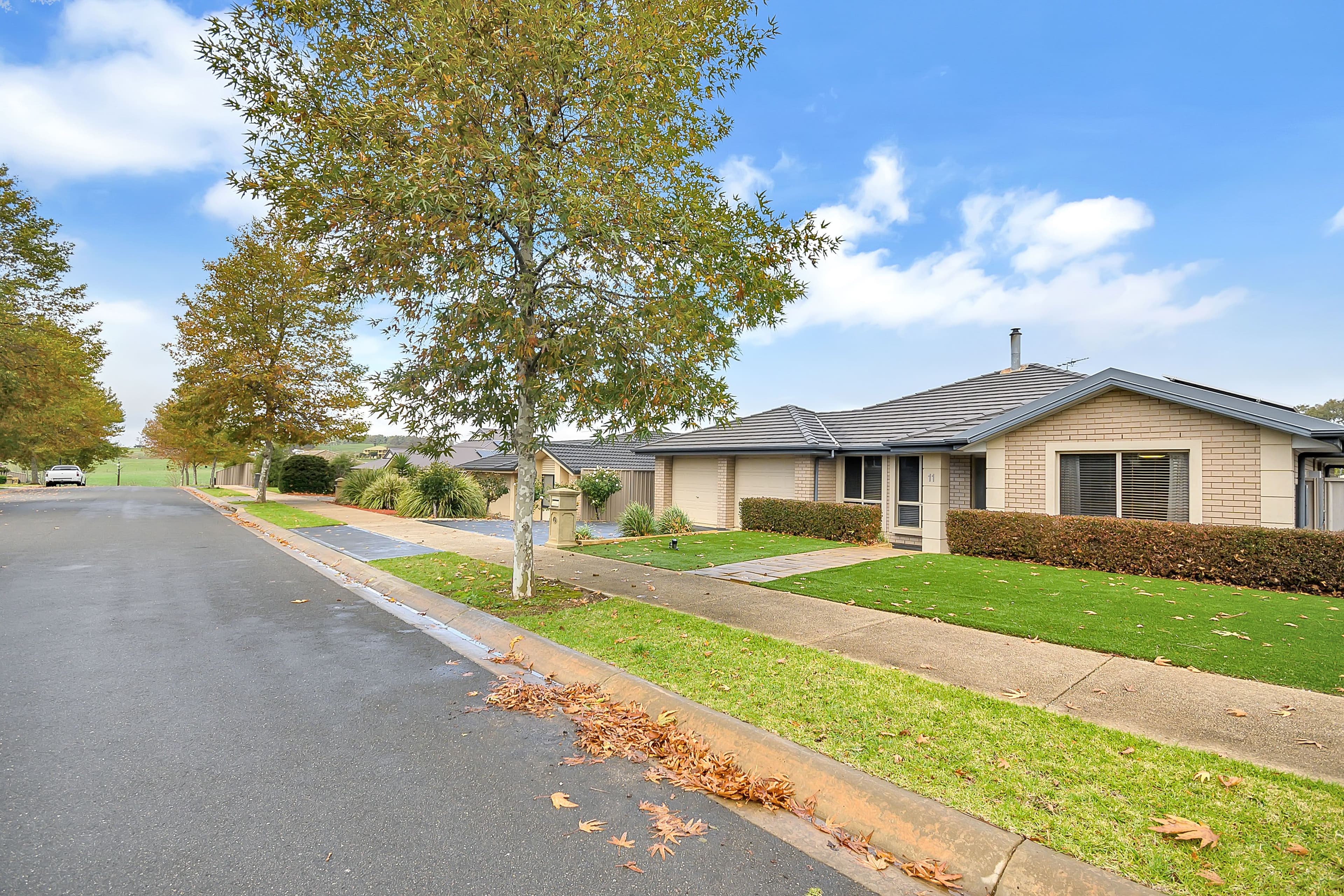 11 Belmont Crescent, Mount Barker SA 5251, Mount Barker - Thumbnail 2