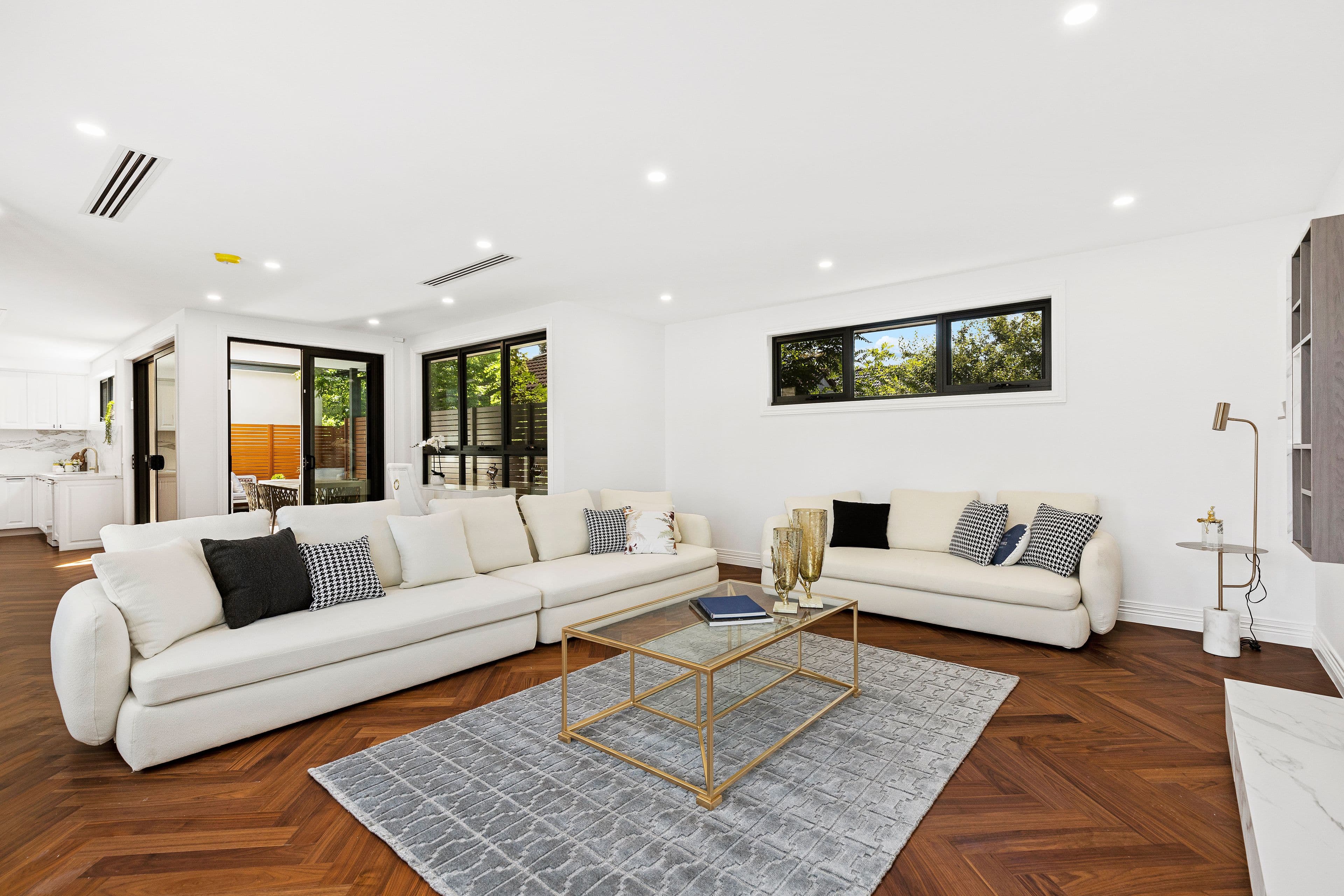 58 Childers Street, Kew VIC 3101, Kew - Thumbnail 2