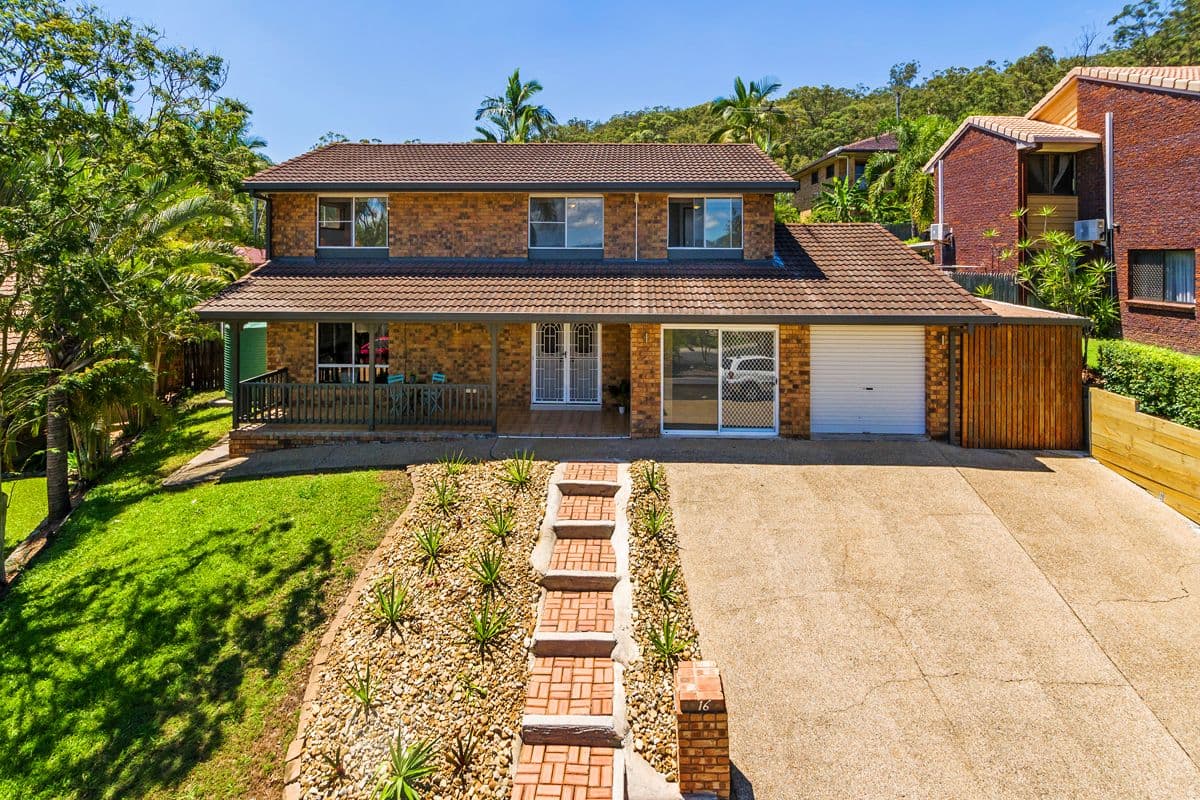 16 Raymore Court, Carindale QLD 4152, Carindale - Image 1