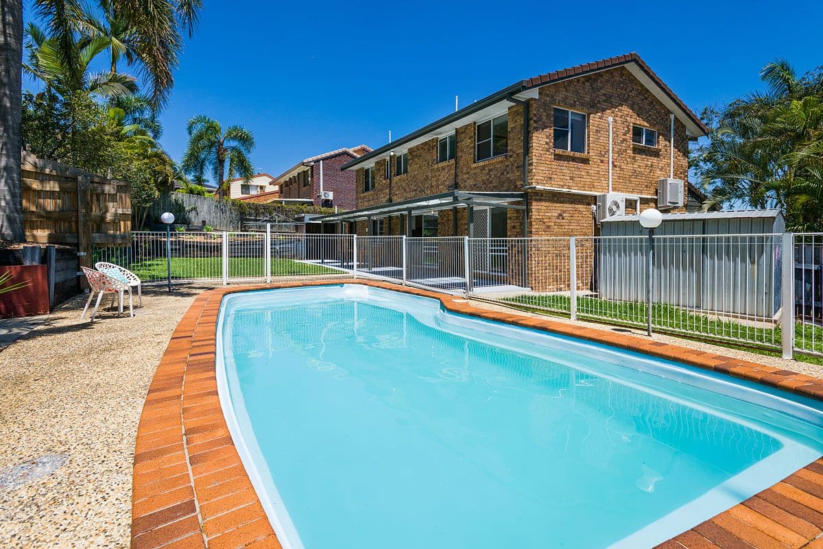 16 Raymore Court, Carindale QLD 4152, Carindale - Thumbnail 2