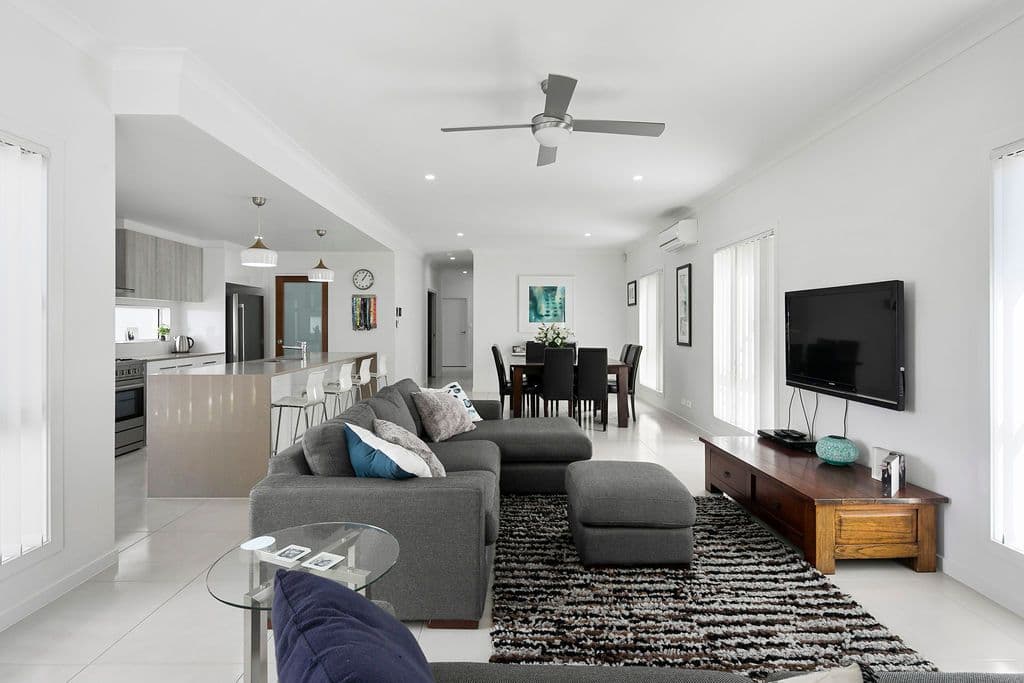 18 Matilda Street, Wellington Point QLD 4160, Wellington Point - Thumbnail 8