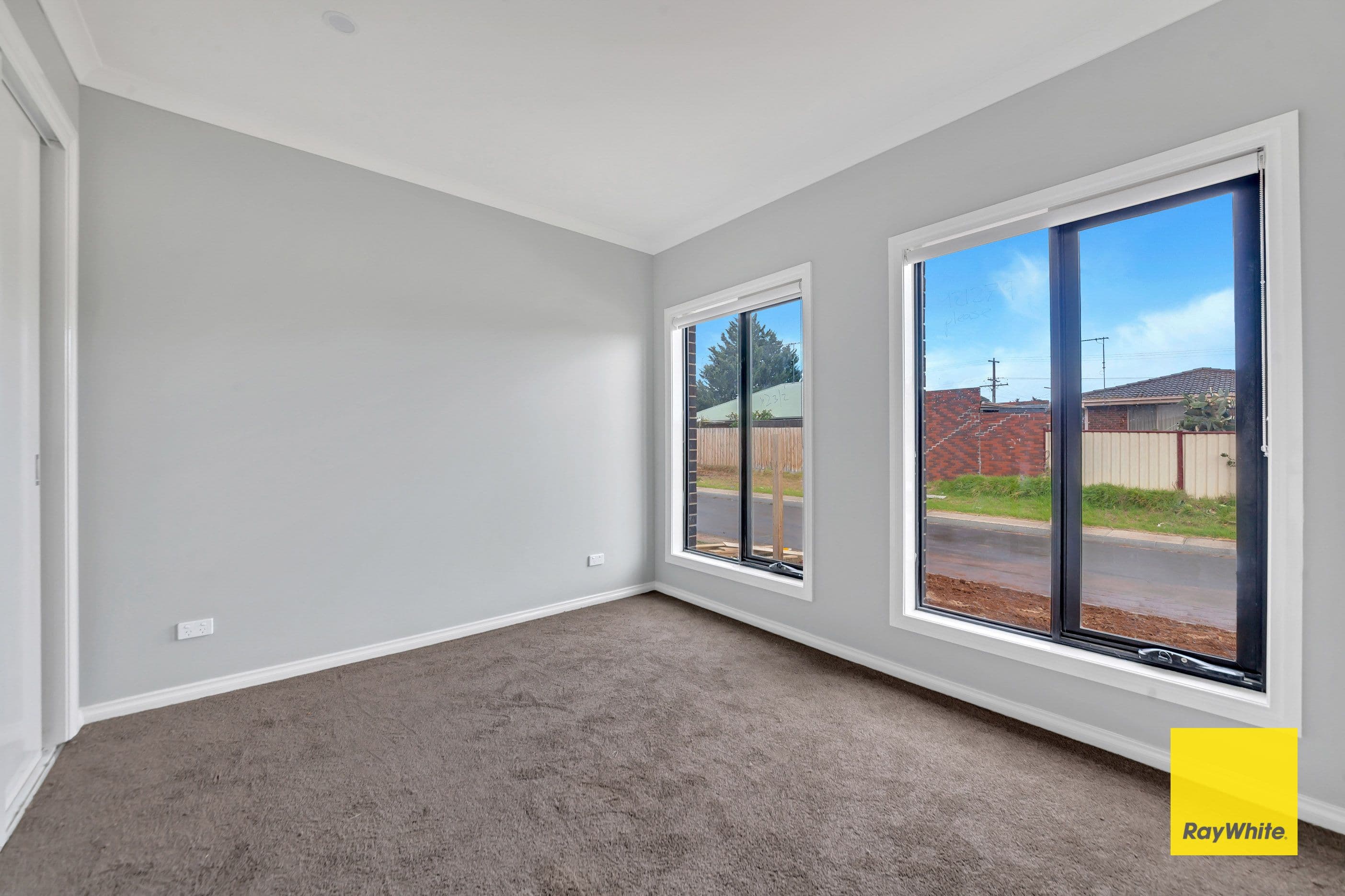 86 Ayesha Avenue, Melton South VIC 3338, Melton South - Thumbnail 3