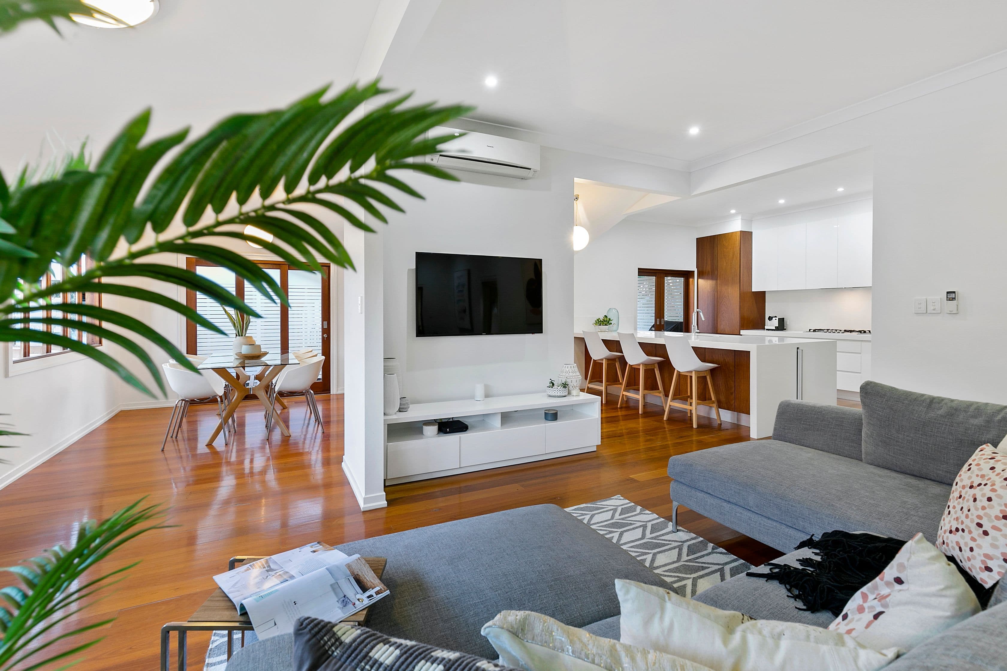 57 Highcrest Avenue, Wavell Heights QLD 4012, Wavell Heights - Thumbnail 6
