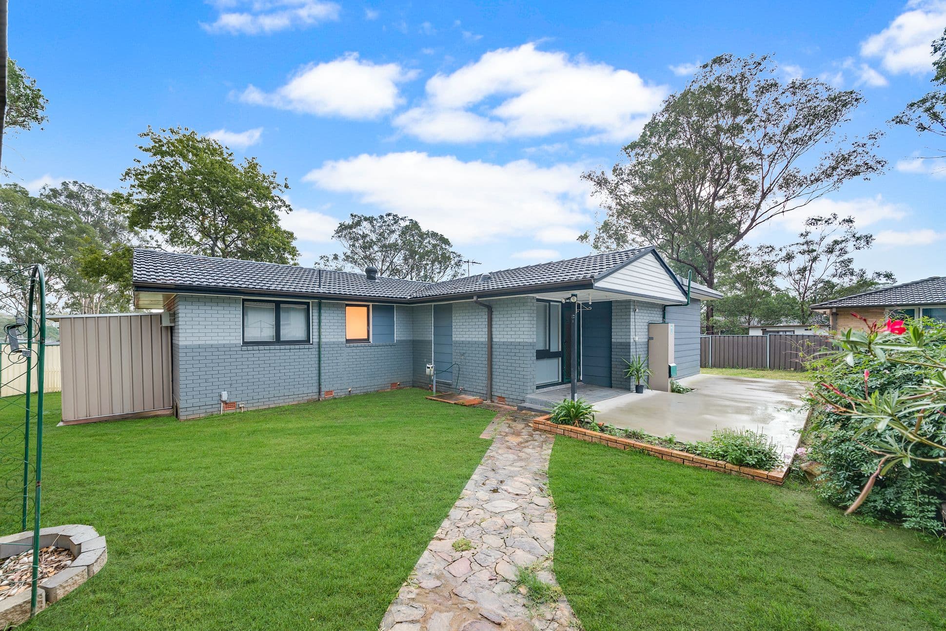 Macquarie Fields NSW 2564, Macquarie Fields - Image 1
