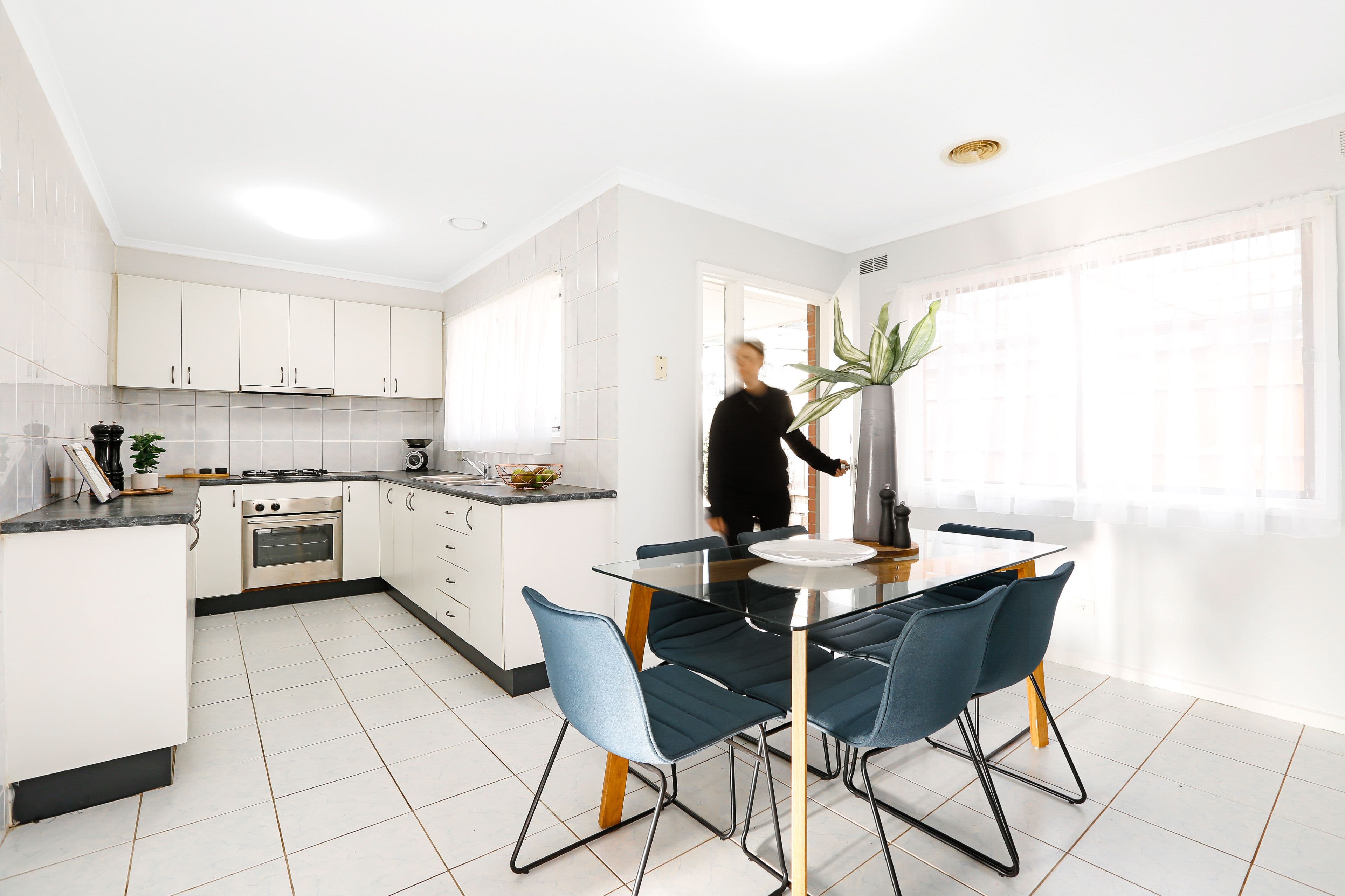 12 Woodburn Crescent, Meadow Heights VIC 3048, Meadow Heights - Thumbnail 8