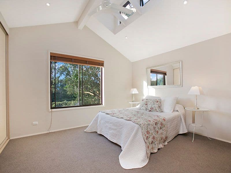 97 Siandra Drive, KAREELA NSW 2232, Kareela - Thumbnail 3