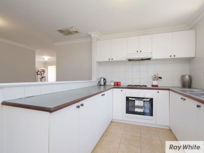 31 Blenny Close, Cannington WA 6107, Cannington - Thumbnail 2