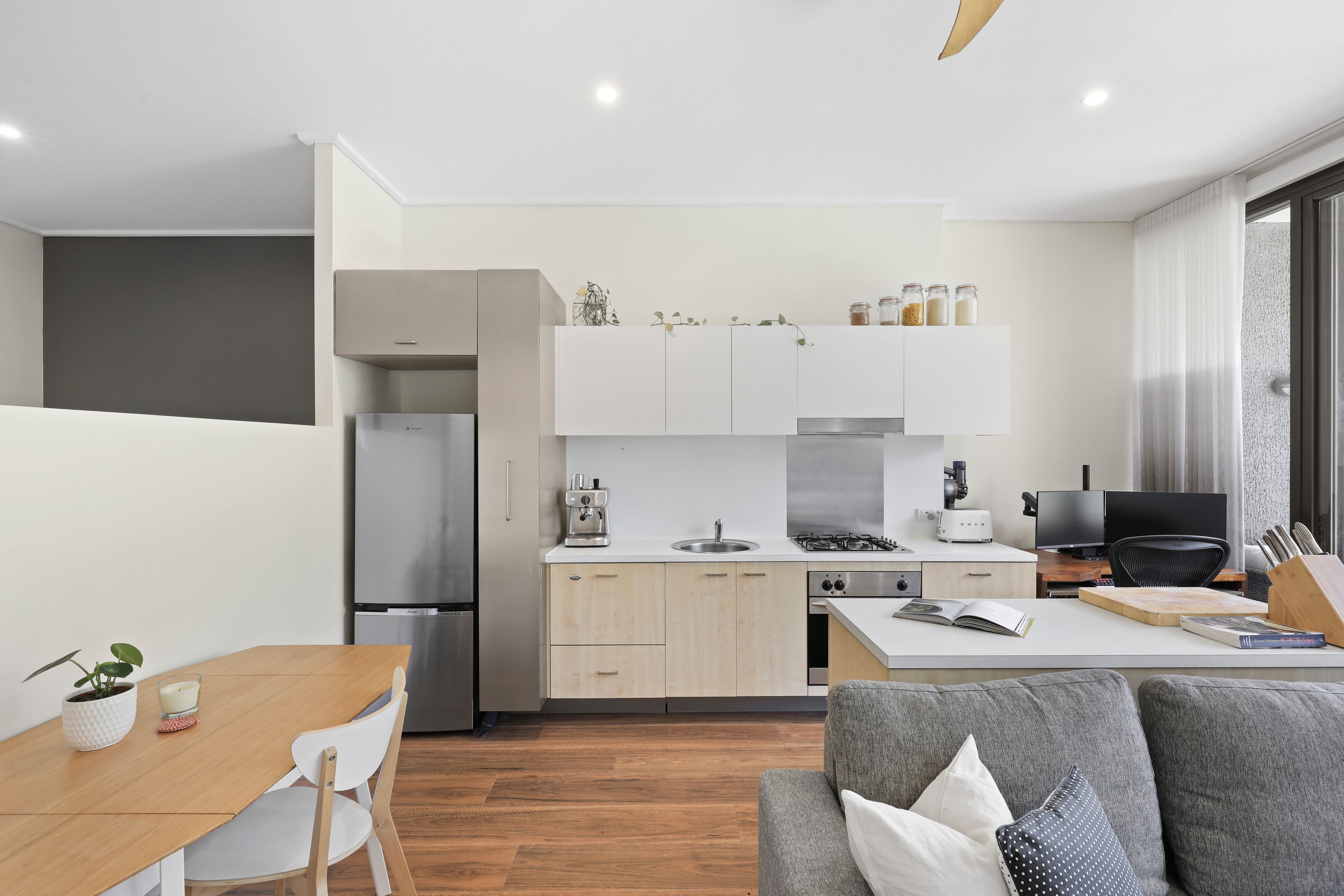 240 Wyndham Street, Alexandria NSW 2015, Alexandria - Thumbnail 2