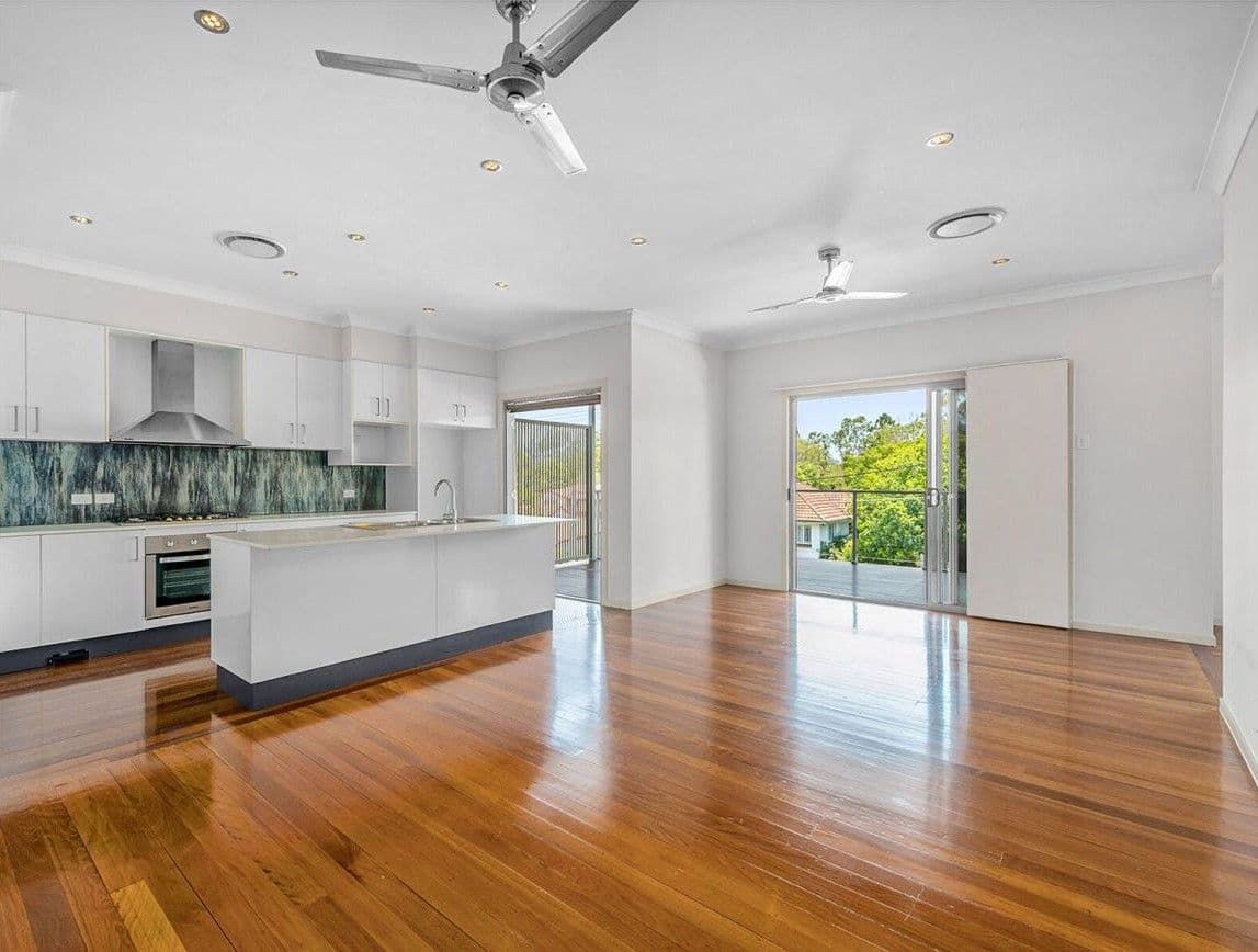 42 Gamelin Crescent, Stafford QLD 4053, Stafford - Thumbnail 2
