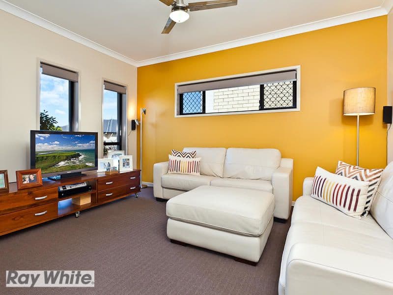 7 Rawlins Crescent, NORTH LAKES QLD 4509, North Lakes - Thumbnail 6