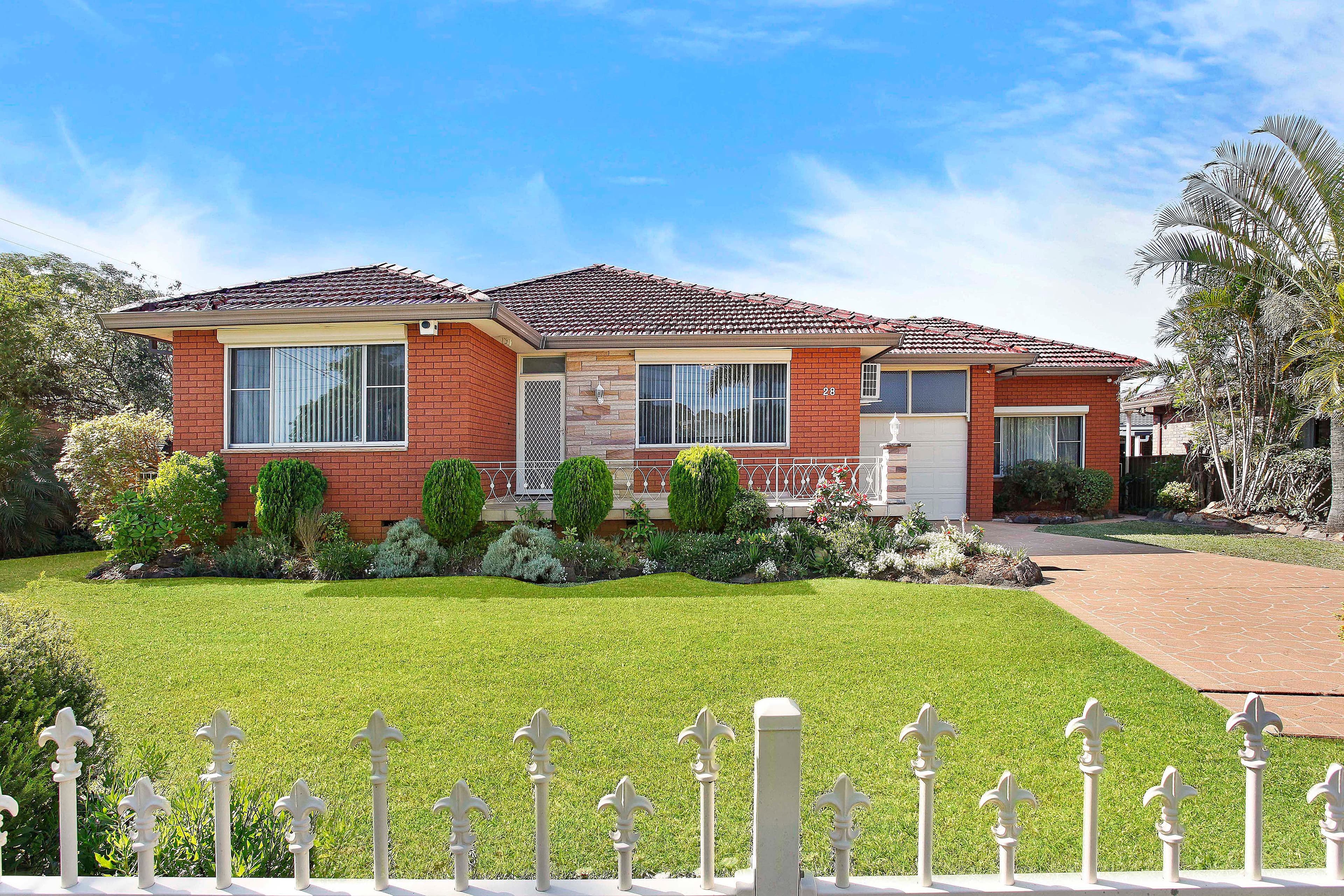 28 Palmerston Road, Fairfield West - Image 1