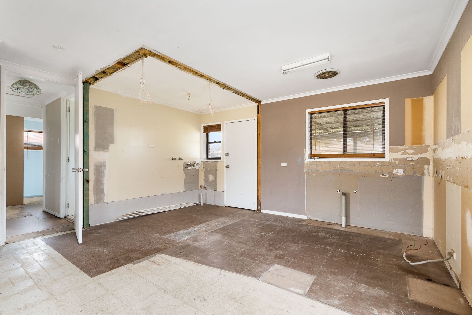 27 Jilba Street, Orange NSW 2800, Orange - Thumbnail 3