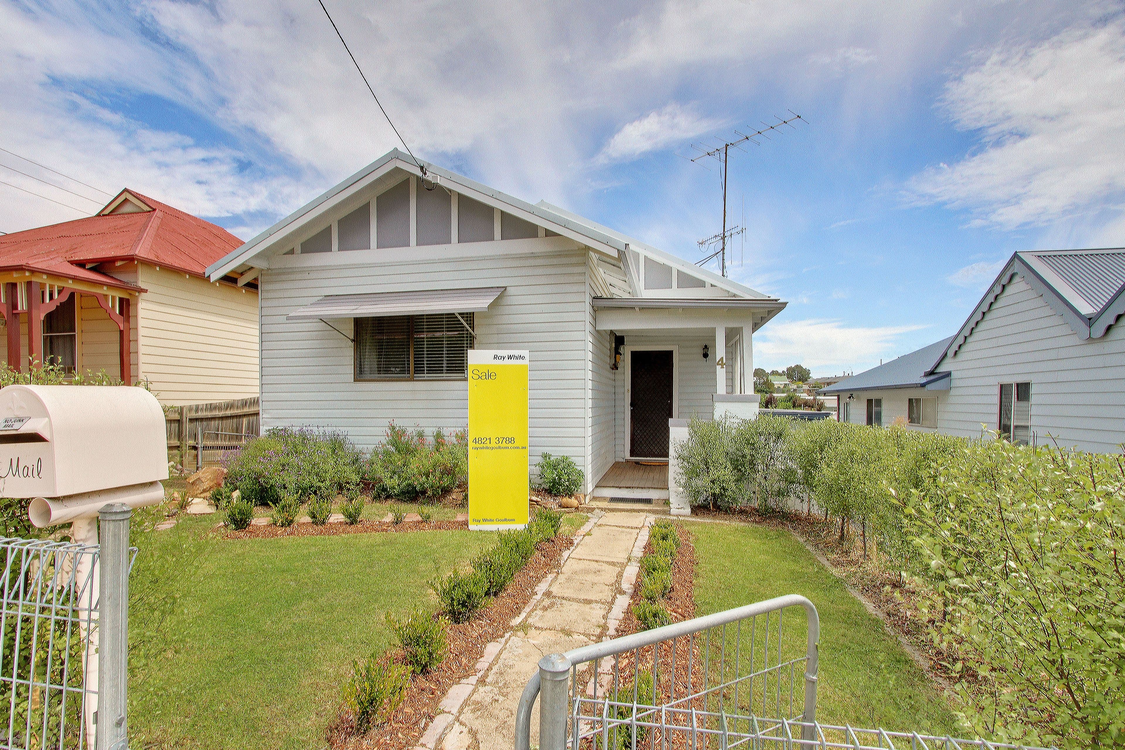 4 Ballina Street, Goulburn - Image 1