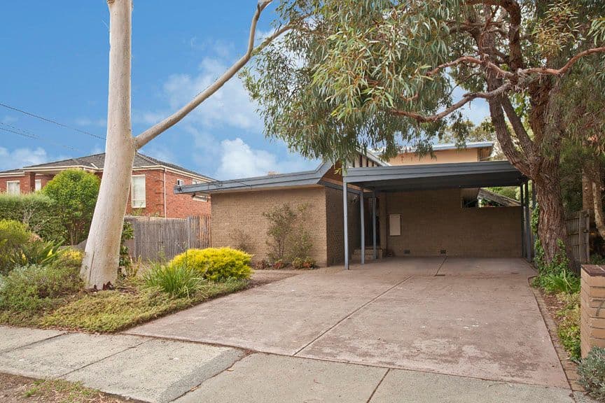 70 King Arthur Drive, GLEN WAVERLEY VIC 3150, Glen Waverley - Thumbnail 2