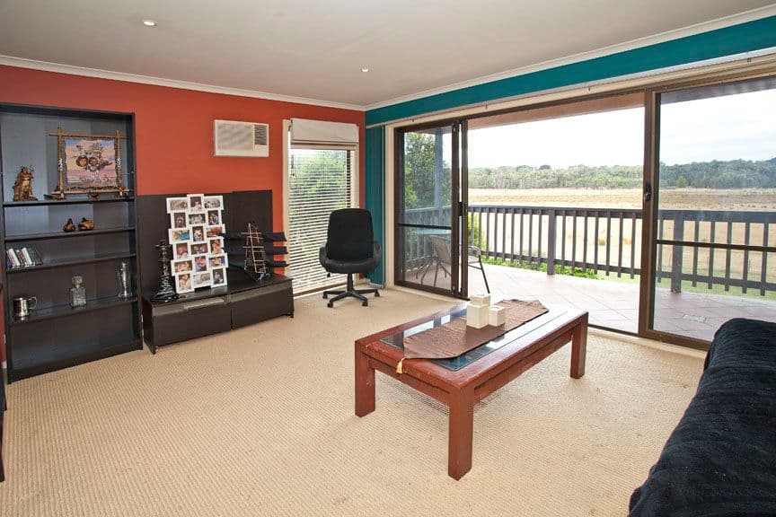 70 King Arthur Drive, GLEN WAVERLEY VIC 3150, Glen Waverley - Thumbnail 6