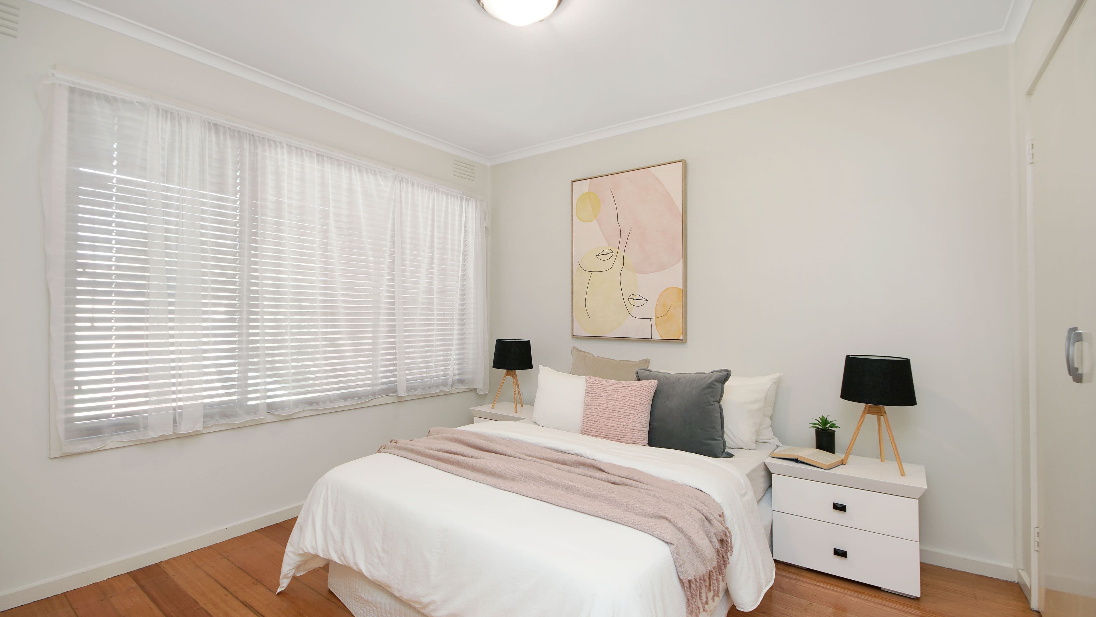 30 Aberdeen Street, Reservoir VIC 3073, Reservoir - Thumbnail 6