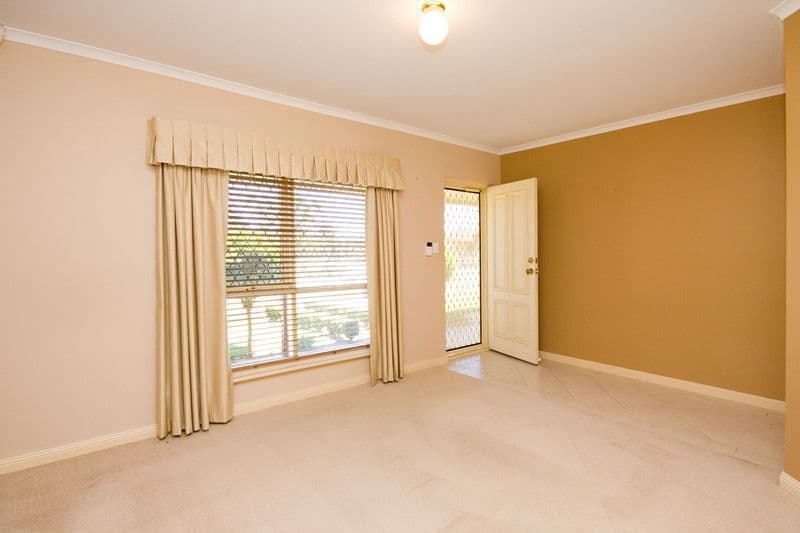 8 View Avenue, SEATON SA 5023, Seaton - Thumbnail 2