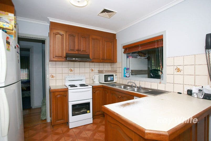 2 Newman Avenue, NOBLE PARK VIC 3174, Noble Park - Thumbnail 2