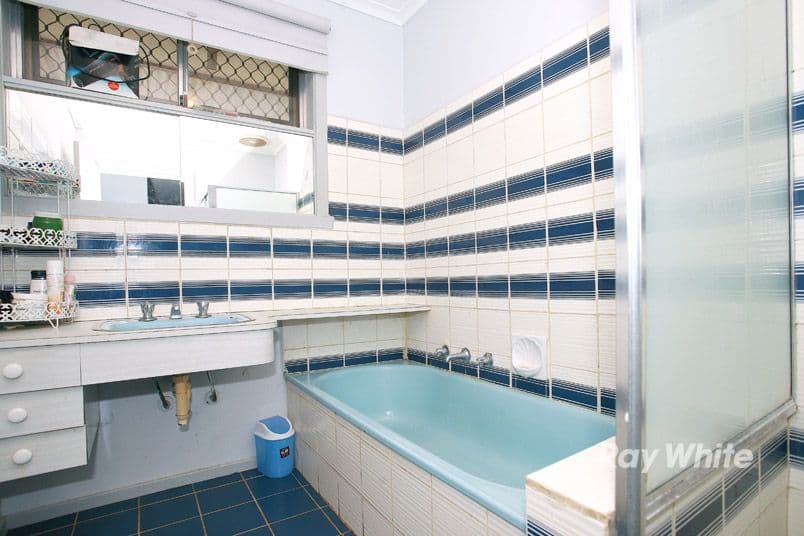 2 Newman Avenue, NOBLE PARK VIC 3174, Noble Park - Thumbnail 7