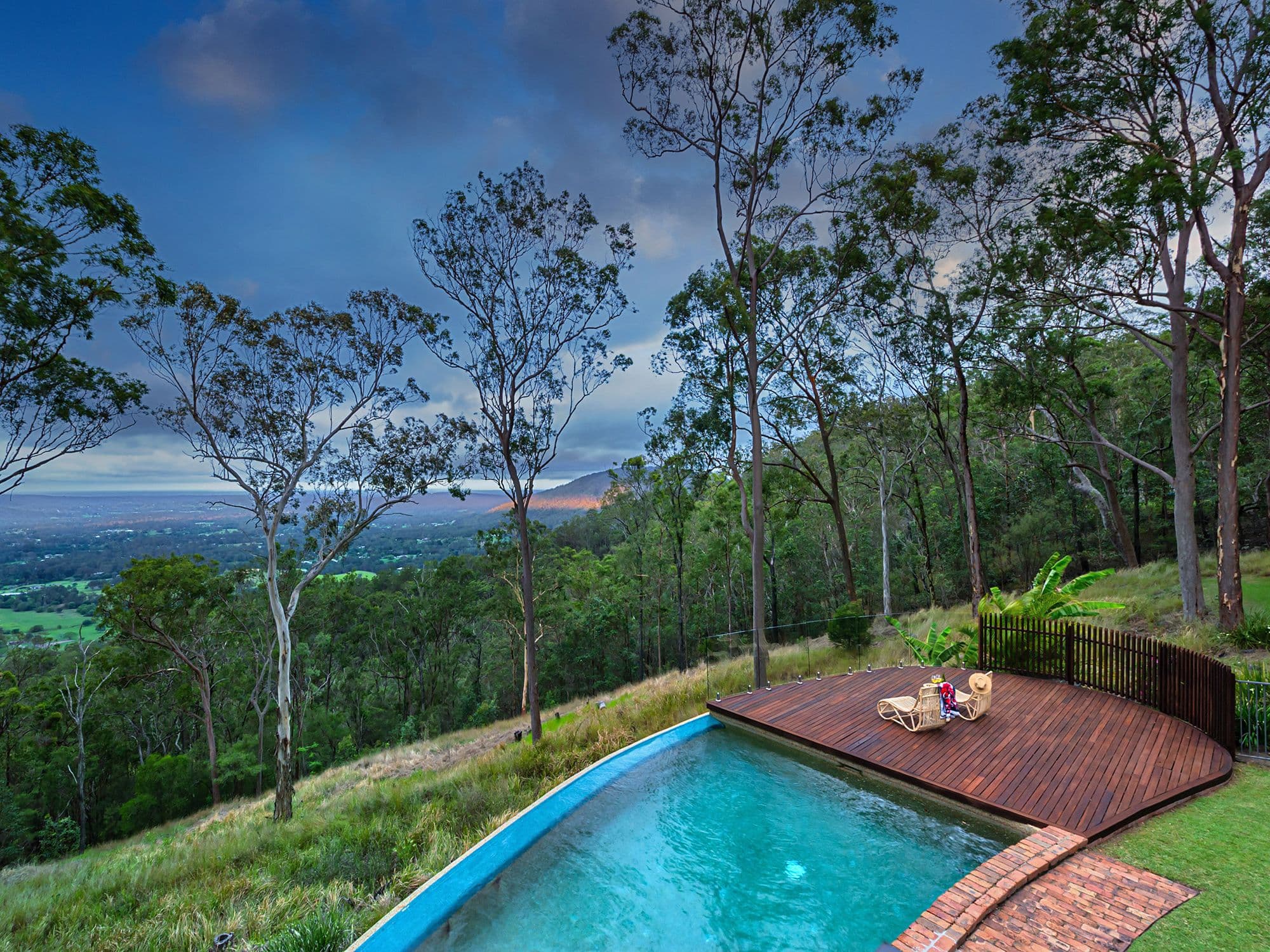 1068 Mount Nebo Road, Jollys Lookout QLD 4520, Jollys Lookout - Thumbnail 5