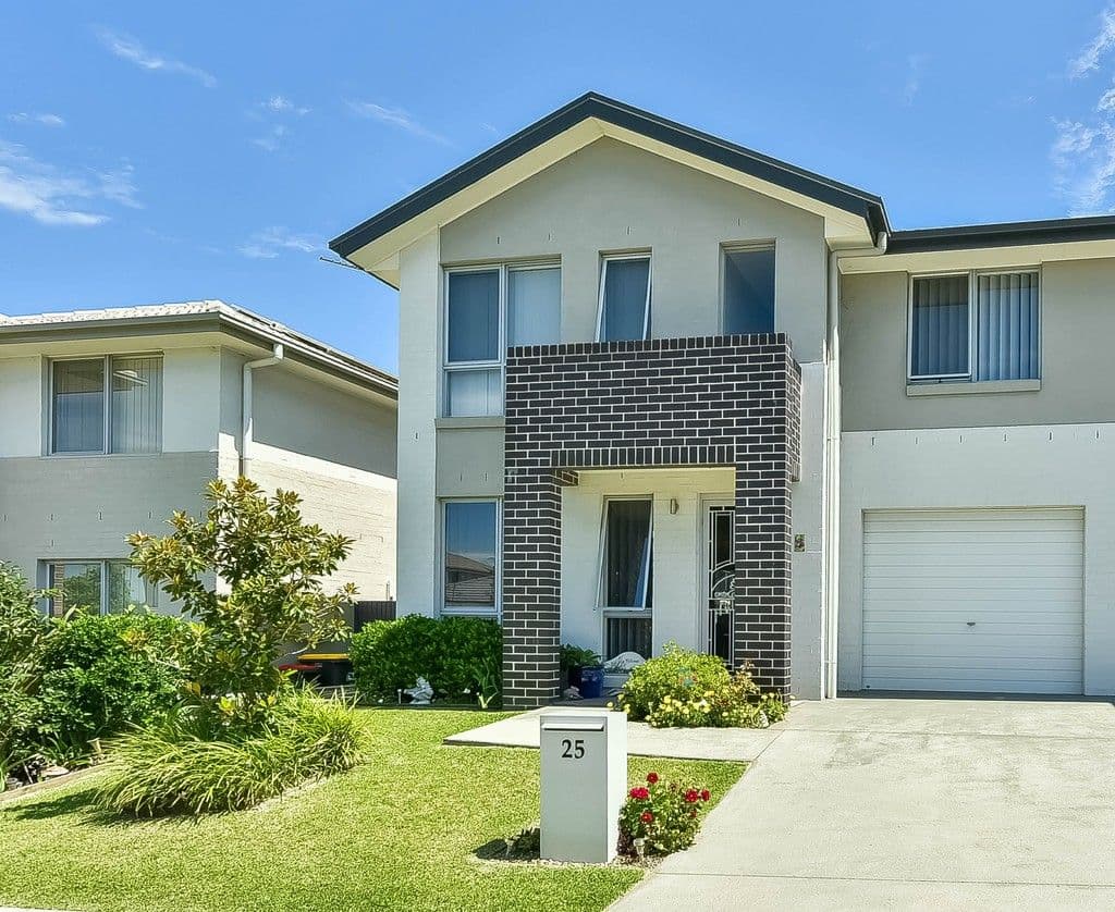 Spring Farm NSW 2570, Spring Farm - Image 1