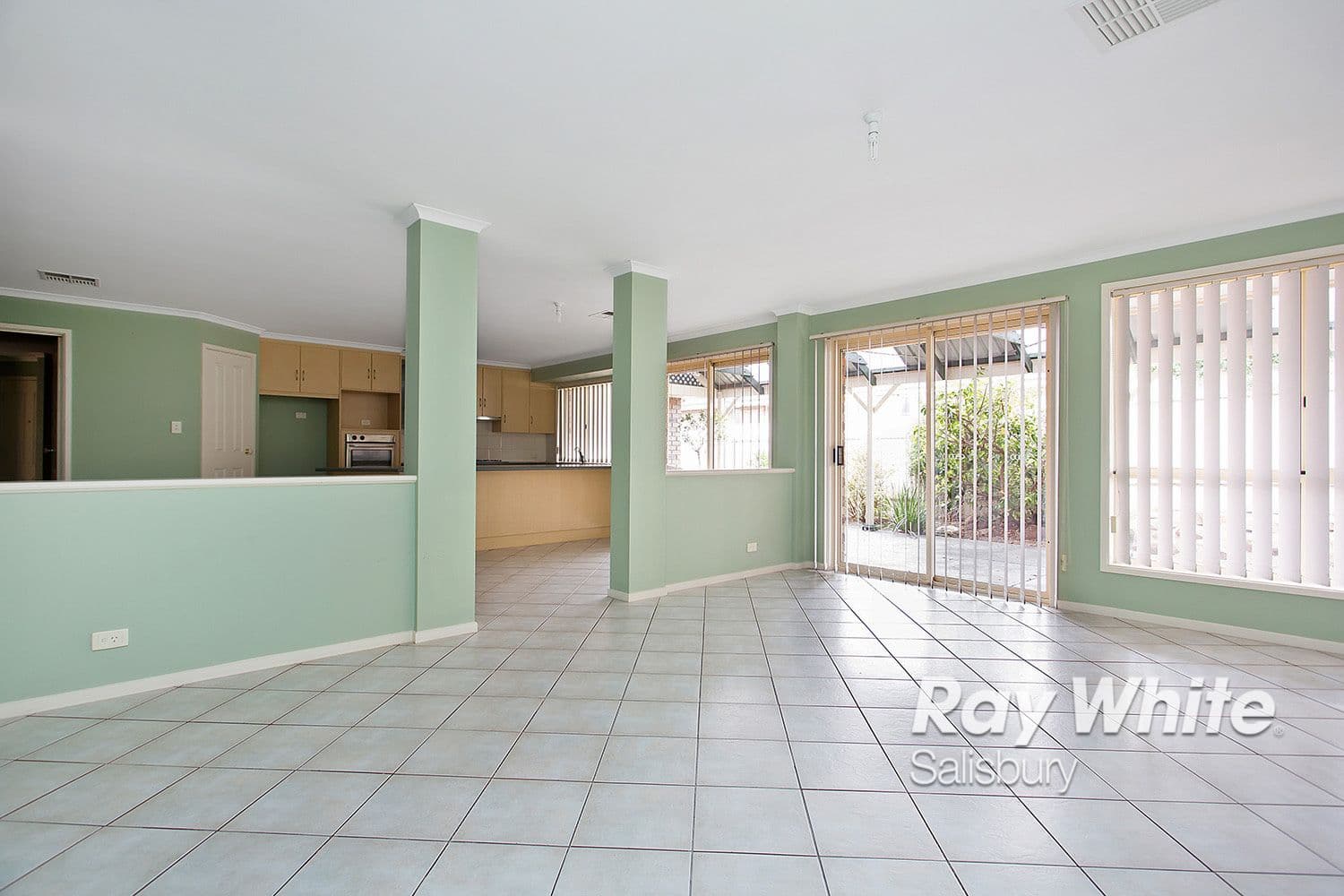 10 Baron Road, Blakeview SA 5114, Blakeview - Thumbnail 4